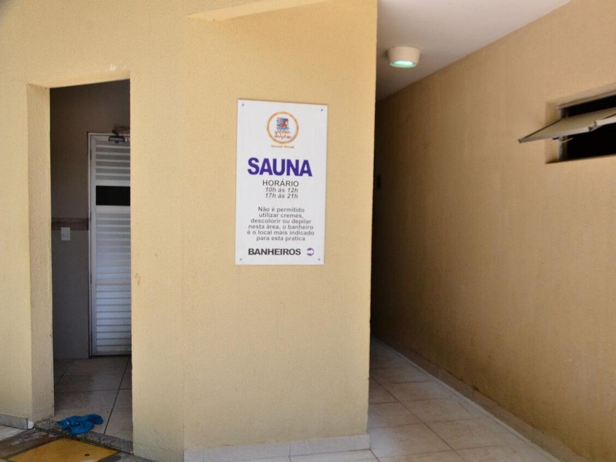 Apartamento Golden Dolphin Grand Caldas Novas Luaran gambar